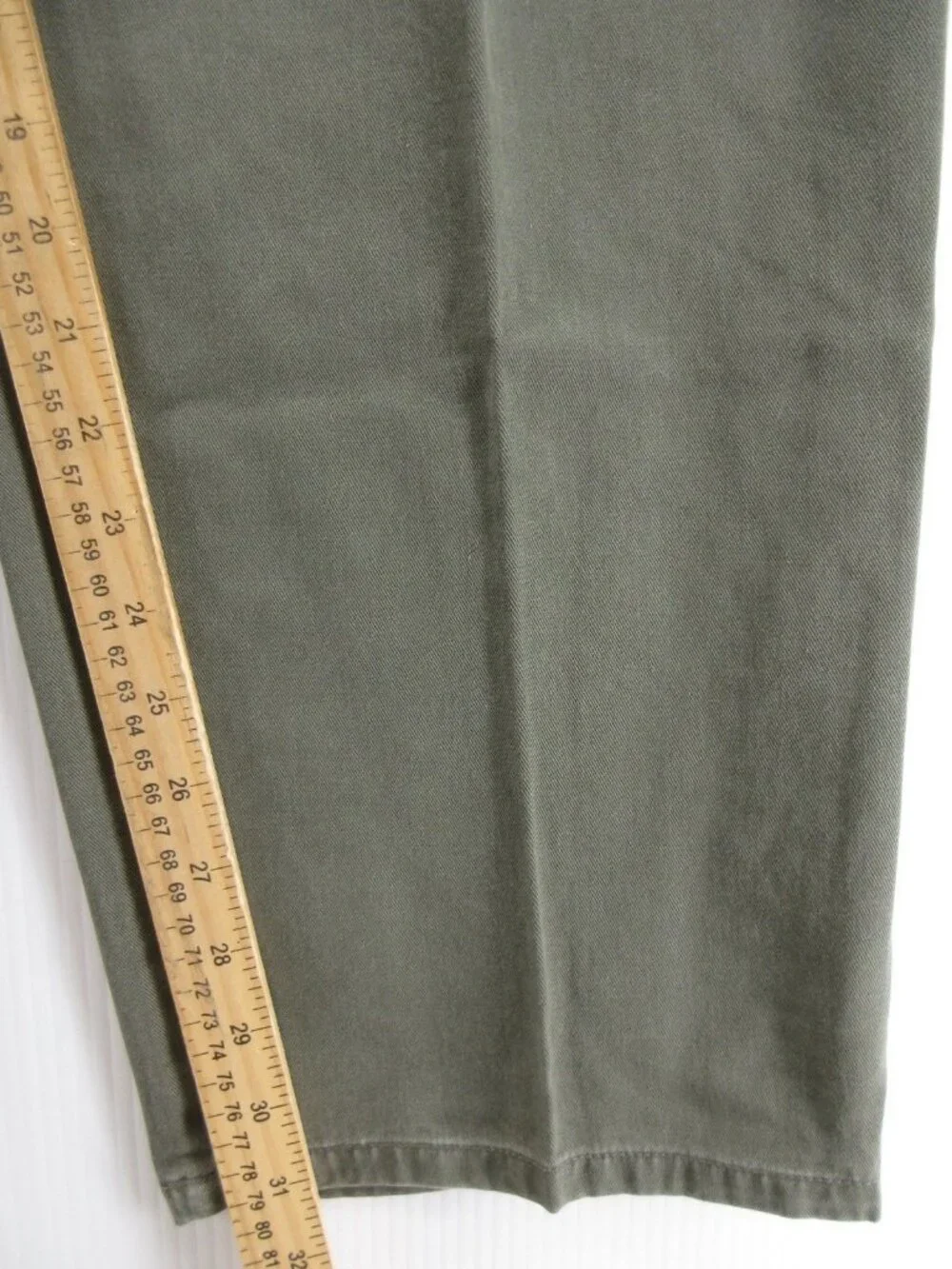 Banana Republic brand banana